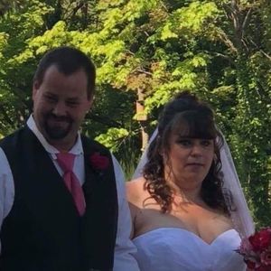 Meet your Posher, Bobbie